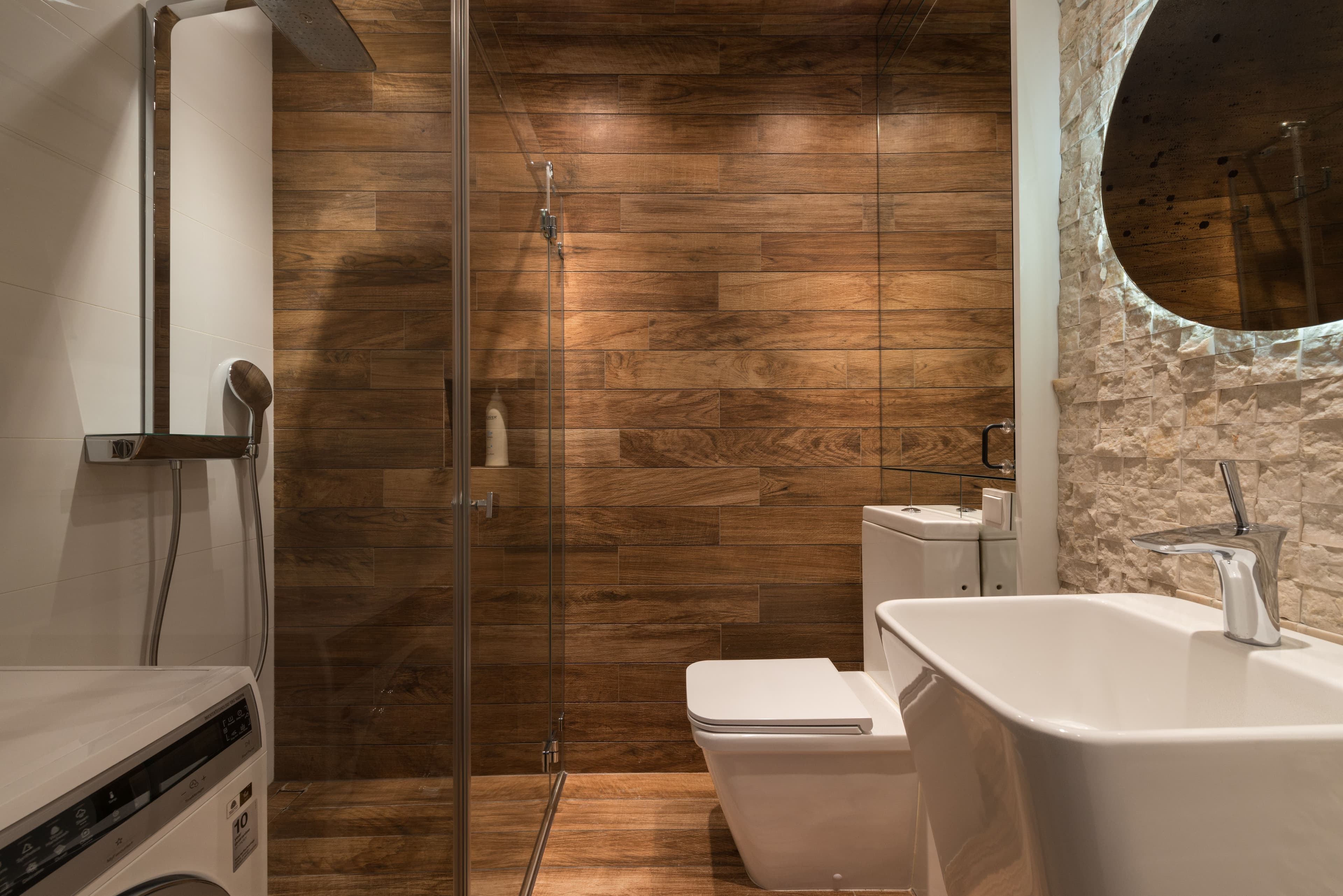 Waterproofed modern bathroom